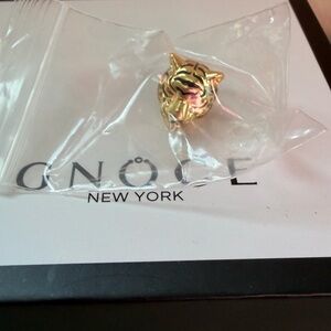 Gold Tiger charm Gnoce